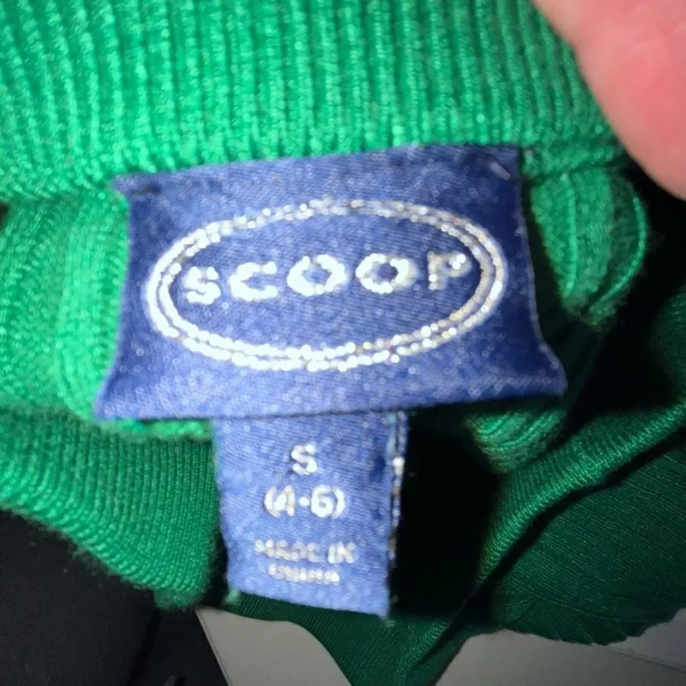 Scoop‎ NYC green 2-piece tank sweater & skirt set small 4-6